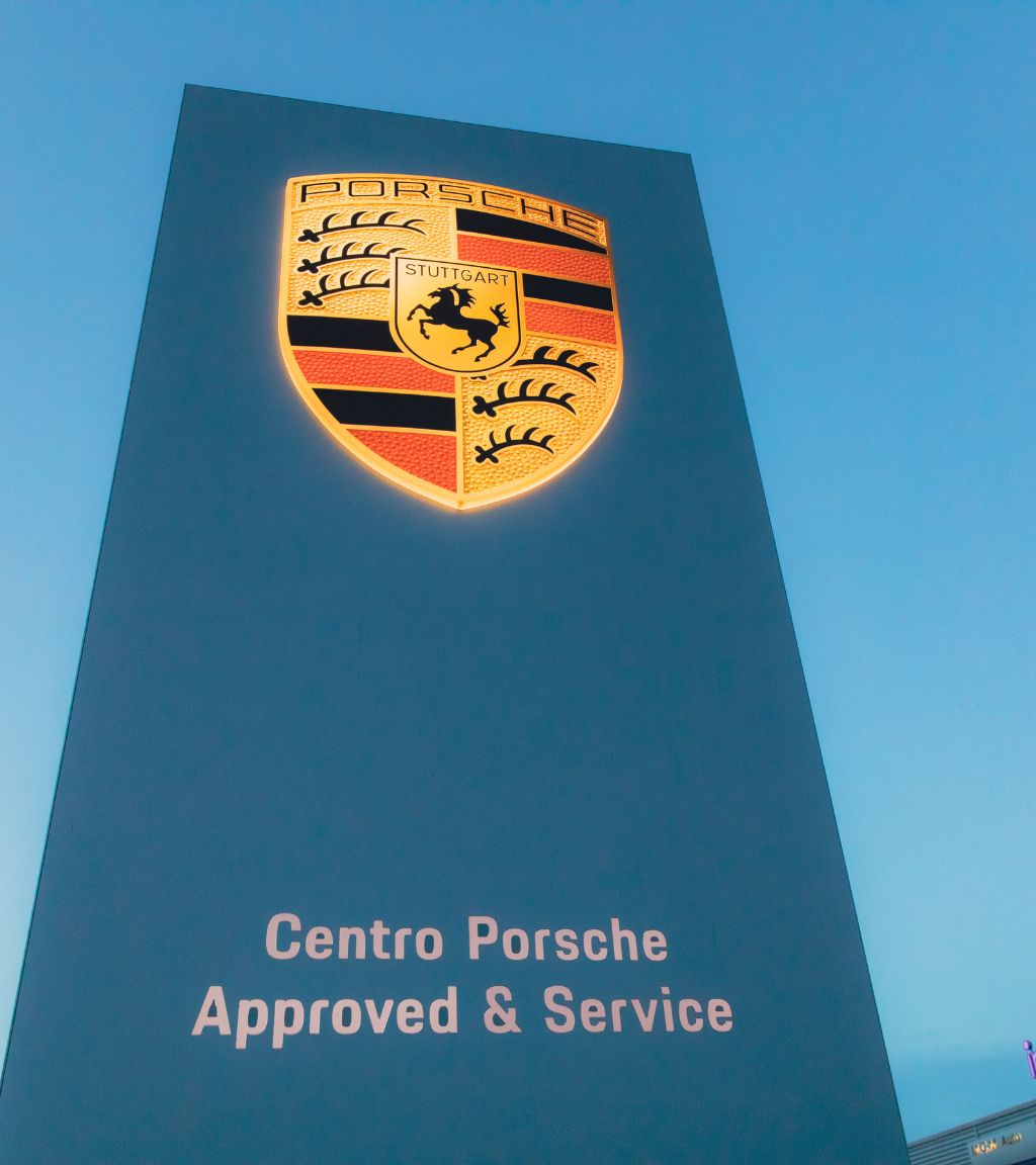 Porsche Approved & Service Pavia